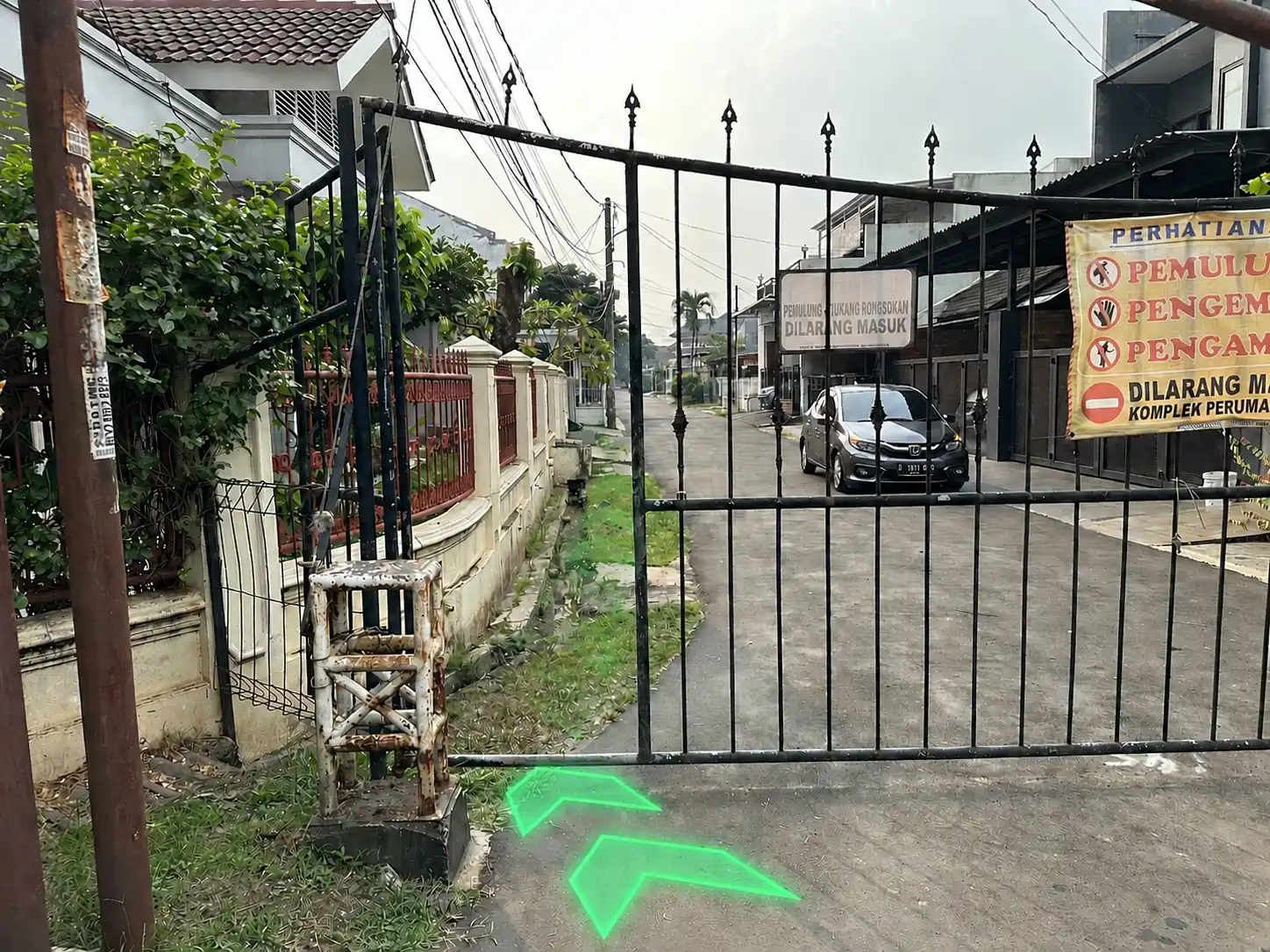 Church entrance drop-off
